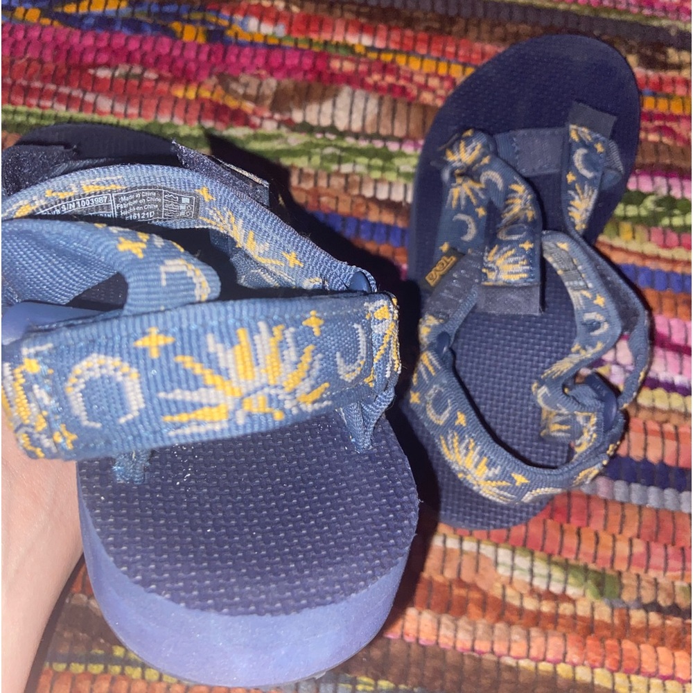 TEVA SANDALS SUN AND MOON